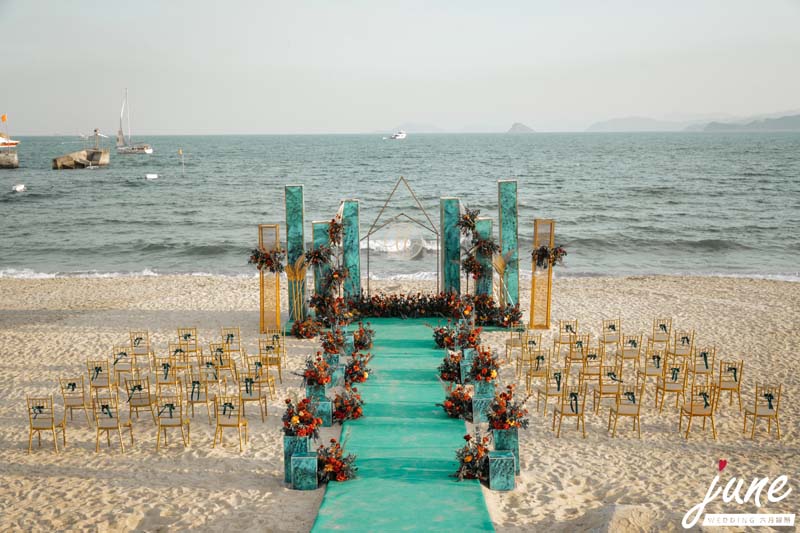 墨绿系沙滩婚礼