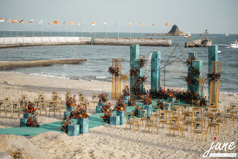 墨绿系沙滩婚礼